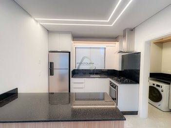 apartment em Rua 258, Meia Praia - Itapema - SC