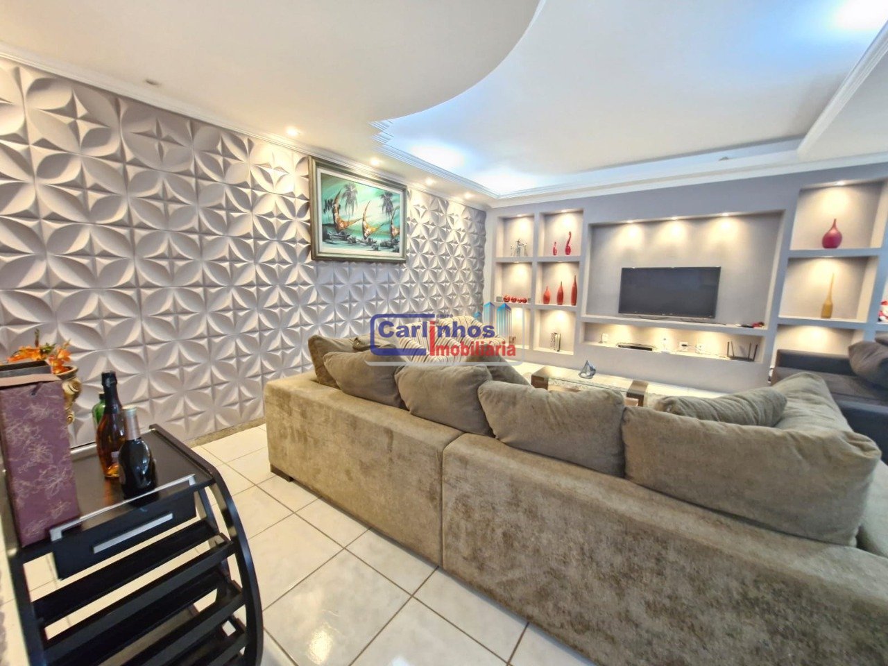 WhatsApp Image 2025-11-19 at 16.04