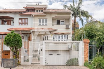 house em Professor Isidoro La Porta, Jardim Itu - Porto Alegre - RS