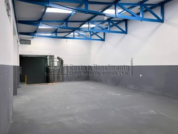 industrial em Rua da Primavera, Serraria - Diadema - SP