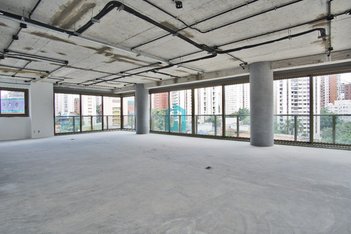 apartment em Avenida Hélio Pellegrino, Vila Nova Conceição - São Paulo - SP