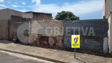 land_lot em Rua Siomaria Alves Ferreira, Nova Uberlândia - Uberlândia - MG