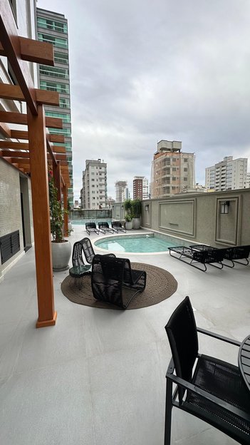 apartment em Rua 264, Meia Praia - Itapema - SC
