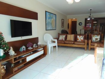 apartment em Rua Sílvia Valadão de Azevedo, Pitangueiras - Guarujá - SP