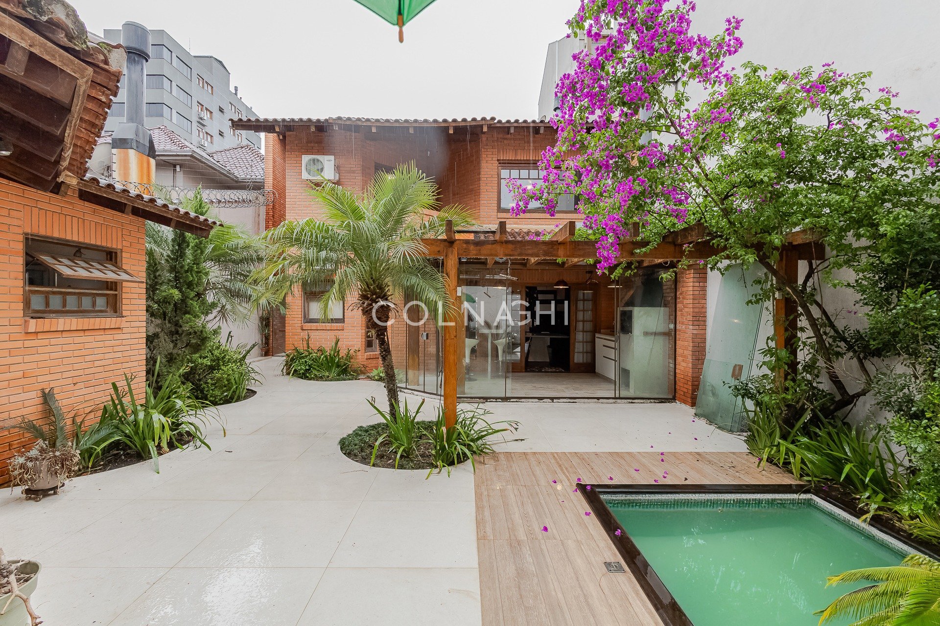 Casa à venda na Azevedo Sodré - Colnaghi Imóveis