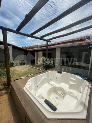 house em Rua Fernando Rodrigues Gil, Jardim Europa - Uberlândia - MG