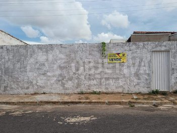 land_lot em Rua José Estevão Oliveira, Presidente Roosevelt - Uberlândia - MG