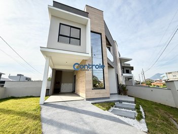 house em Avenida Anamir Guimarães de Souza, Bela Vista - Palhoça - SC