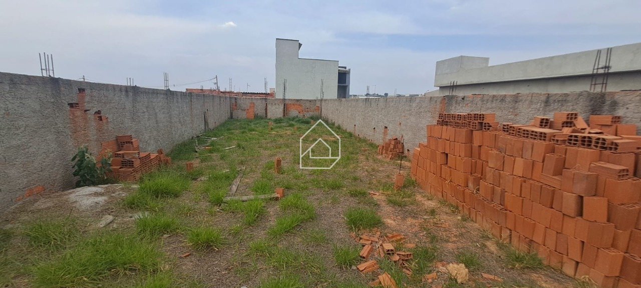 WhatsApp Image 2025-10-06 at 15.27