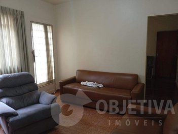 house em Rua Patrulheiro Osmar Tavares, Santa Mônica - Uberlândia - MG