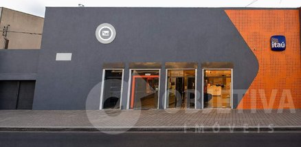 business em Avenida Floriano Peixoto, Nossa Senhora Aparecida - Uberlândia - MG