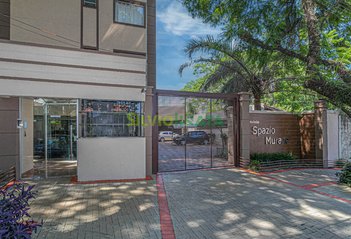 apartment em Rua Monsenhor Kimura, Vila Cleópatra - Maringá - PR