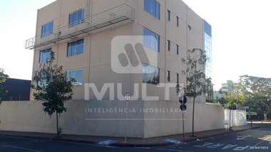 house em Avenida Getúlio Vargas, Daniel Fonseca - Uberlândia - MG