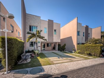 house em Avenida Xara Barroso, Centro - Eusébio - CE
