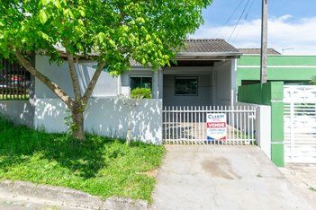 house em Rua Levi, Cristo Rei - Campo Largo - PR