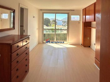 apartment em Rua Joaquim Tourinho, Pechincha - Rio de Janeiro - RJ