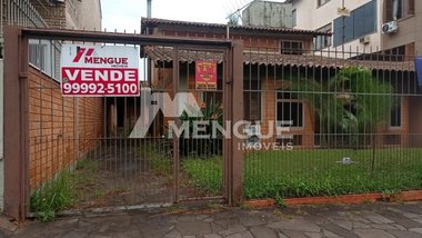 house em Dona Adda Mascarenhas de Moraes, Jardim Itu - Porto Alegre - RS