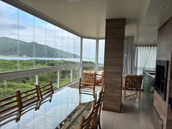 apartment em das Fluoritas, Pântano do Sul - Florianópolis - SC
