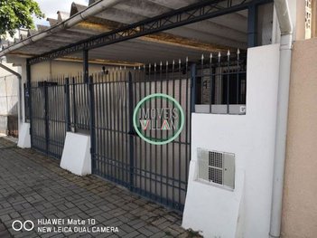 house em Rua Lucia de Almeida Barreto, Jardim Azaléias - São José dos Campos - SP