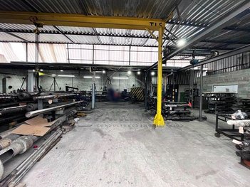 industrial em Rua Duílio Bonanni, Vila Aeroporto - Sorocaba - SP