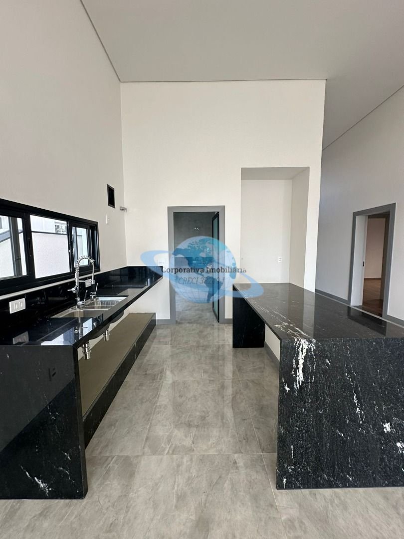 Casa com 290m² | Foto_migracao | 3