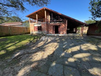 house em Avenida Doutor Fernando Mendes Ribeiro, Florida - Guaíba - RS