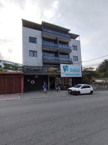 office em Rua Governador Roberto Silveira, São Pedro - Teresópolis - RJ