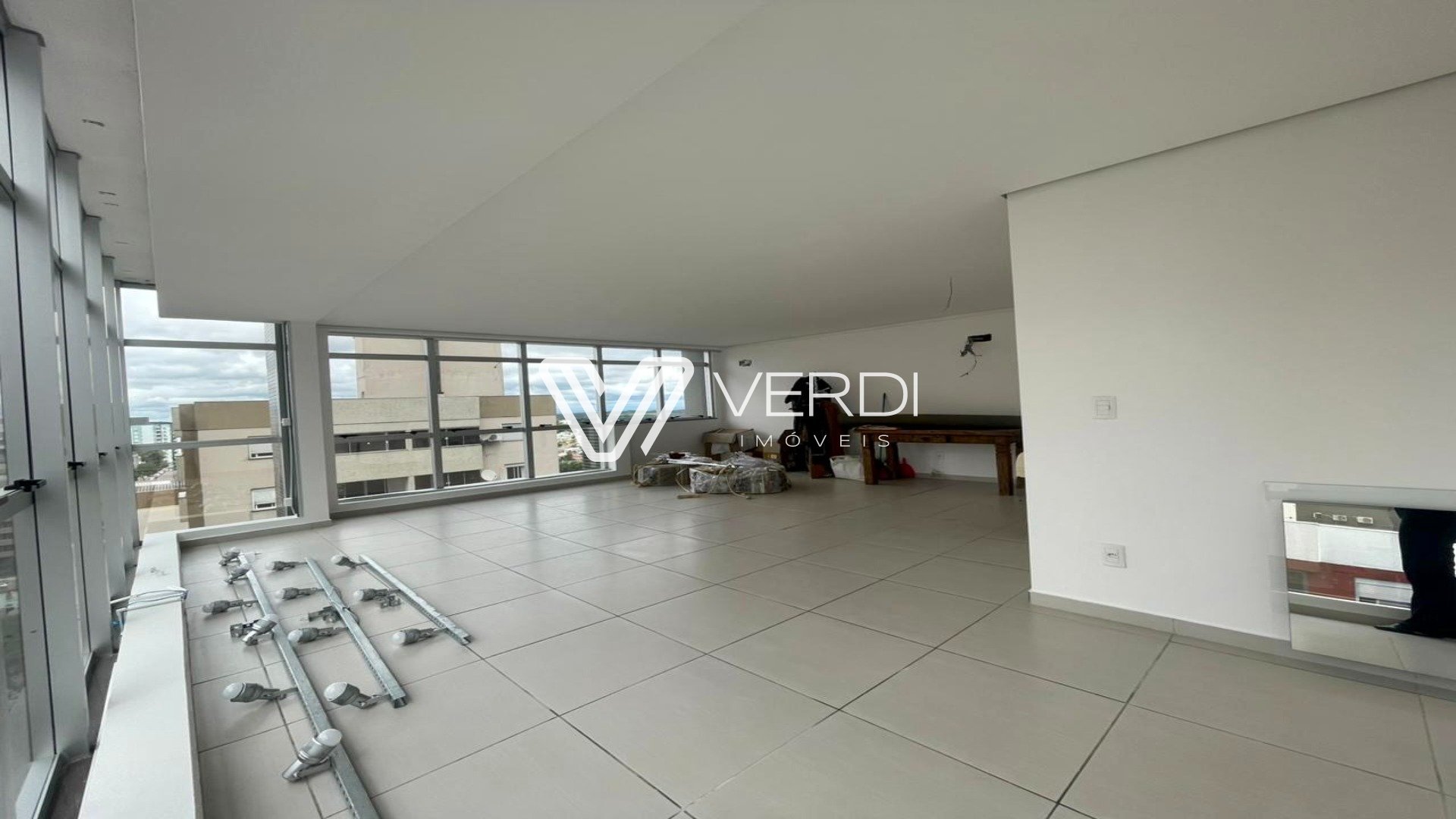 ff3df251-33a0-4510-ab87-5ff5d581e6aa