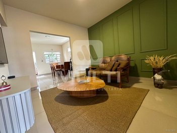 house em Avenida Princesa Izabel, Fundinho - Uberlândia - MG