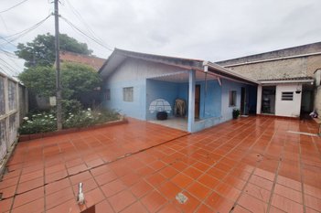 house em Rua Nicarágua, Centro - Pinhais - PR