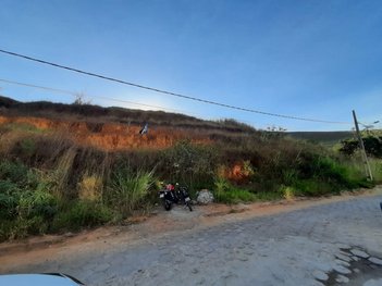 land_lot em Rua Maria Consenza, Vale do Ipê - Ponte Nova - MG