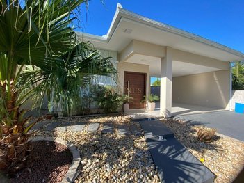 house em Rua dos Bem-me-queres, Pedra Branca - Palhoça - SC