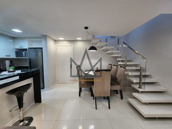 apartment em Rua General Estilac Leal, Coqueiros - Florianópolis - SC