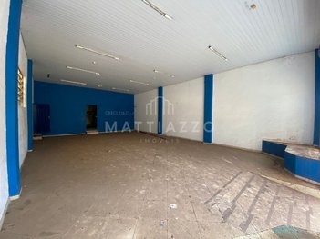 business em Tiradentes, Centro - Limeira - SP