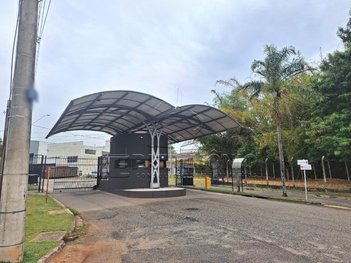 industrial em Rua Antonio Carlos de Barros Bruni, Jardim Nova Manchester - Sorocaba - SP