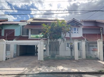 house em Rua Maestro Salvador Campanella, Jardim Itu - Porto Alegre - RS