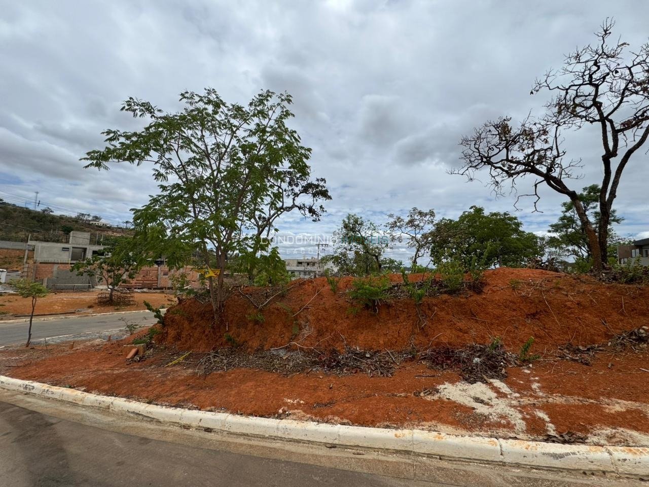 WhatsApp Image 2025-10-22 at 14.44