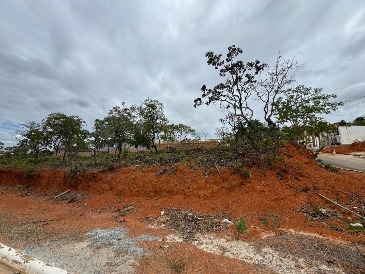 WhatsApp Image 2025-10-22 at 14.44