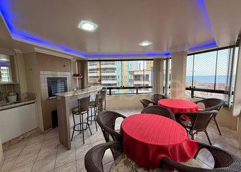 apartment em Rua 212, Meia Praia - Itapema - SC