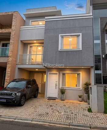 house em Rua Reinaldo Stocco, Pinheirinho - Curitiba - PR