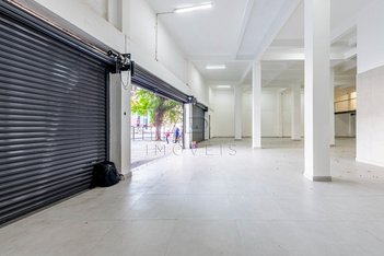 business em Assis Brasil, Passo da Areia - Porto Alegre - RS