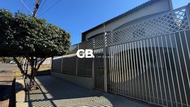 house em Rua Anatólio Michaelowski, Jardim Tókio - Londrina - PR