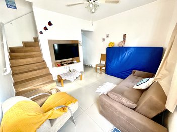 house em Avenida Angelo Perino, Maracanã - Praia Grande - SP