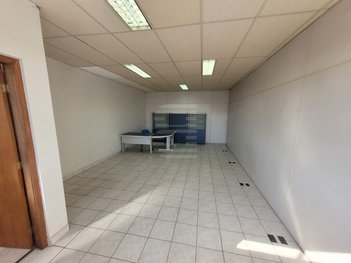 office em Doutor Fernão Pompeu de Camargo, Jardim do Trevo - Campinas - SP