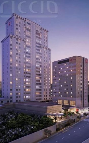 office em Rua Doutor Pompílio Mercadante, Centro - Jacareí - SP