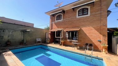 house em Rua Venezuela, Jardim Lavínia - Mococa - SP