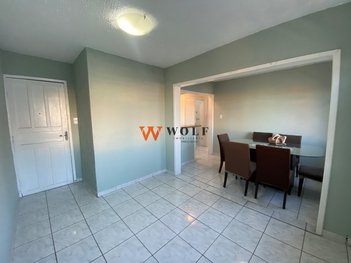 apartment em Rua Gerôncio Thives, Barreiros - São José - SC