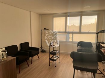 office em Rua São Francisco, Centro - Curitiba - PR