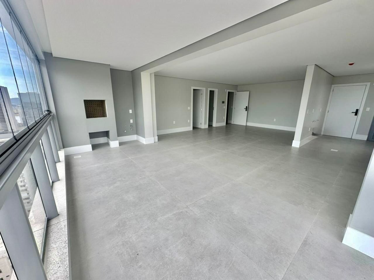 WhatsAppImage2025-12-01at15.43