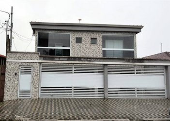 house em Rua Santa Cecília, Caiçara - Praia Grande - SP